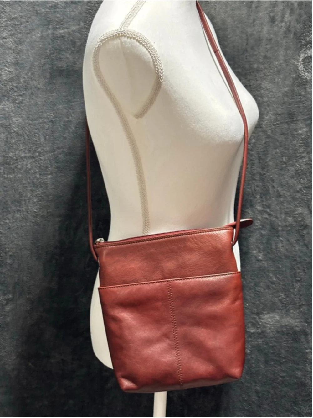 ili New York marbled Red Genuine Leather Crossbody Mini Sac Organizer BAG EUC